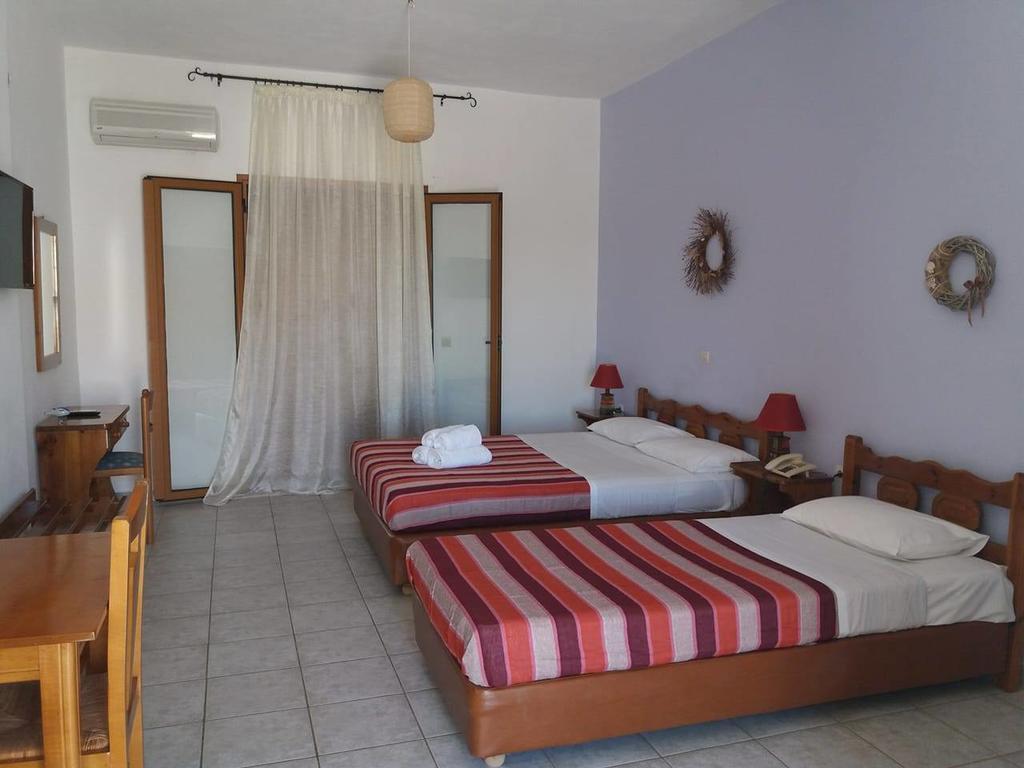 Skoutari Beach Hotel エクステリア 写真
