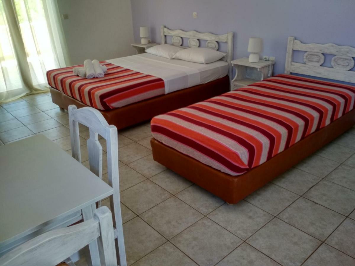 Skoutari Beach Hotel エクステリア 写真